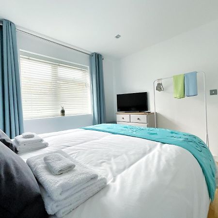 White Eden - Explore Cornwall From A Comfy Central Appartment Сейнт Остел Екстериор снимка
