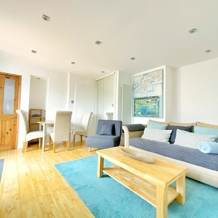 White Eden - Explore Cornwall From A Comfy Central Appartment Сейнт Остел Екстериор снимка
