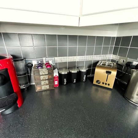 White Eden - Explore Cornwall From A Comfy Central Appartment Сейнт Остел Екстериор снимка