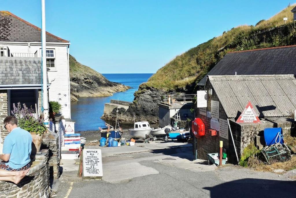White Eden - Explore Cornwall From A Comfy Central Appartment Сейнт Остел Екстериор снимка