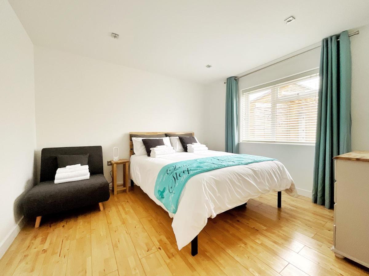 White Eden - Explore Cornwall From A Comfy Central Appartment Сейнт Остел Екстериор снимка