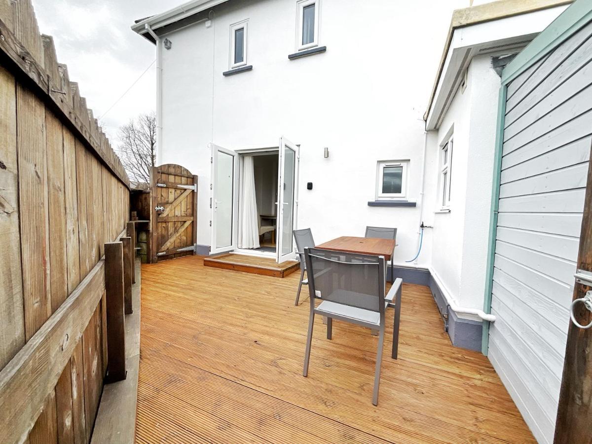 White Eden - Explore Cornwall From A Comfy Central Appartment Сейнт Остел Екстериор снимка